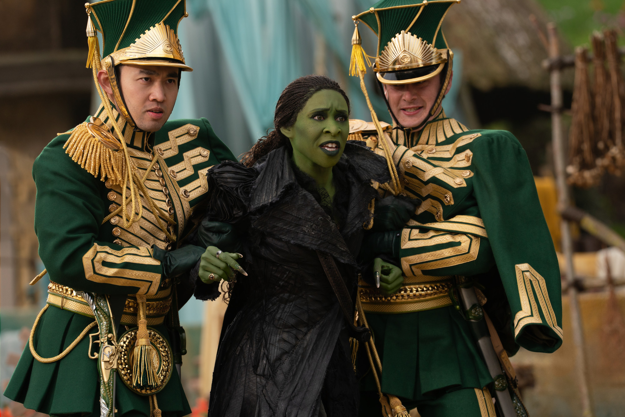Wicked For Good - Szenen - ov - 11 Scene Picture.jpg