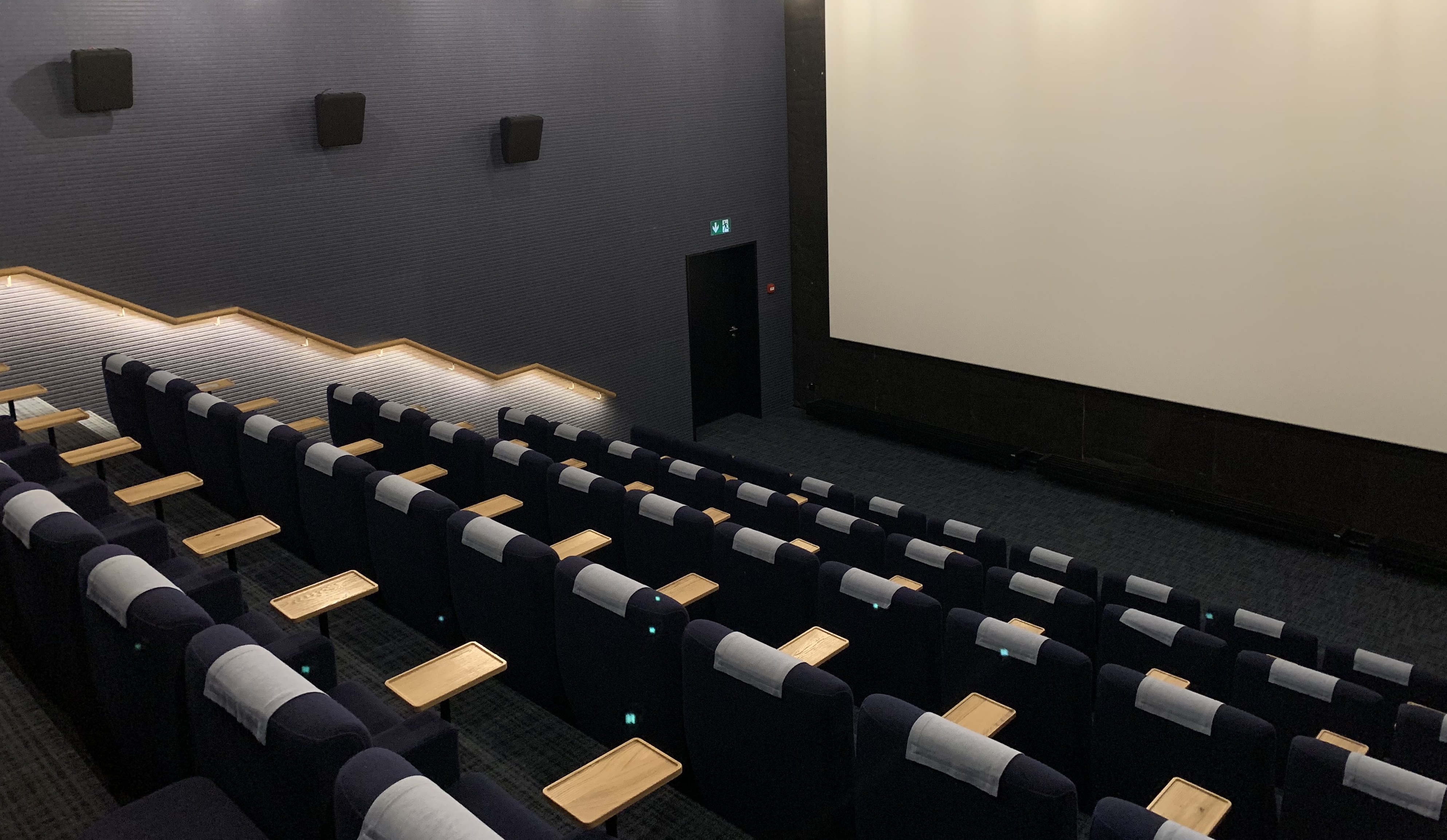 Skino_Saal_1 Kopie.jpeg