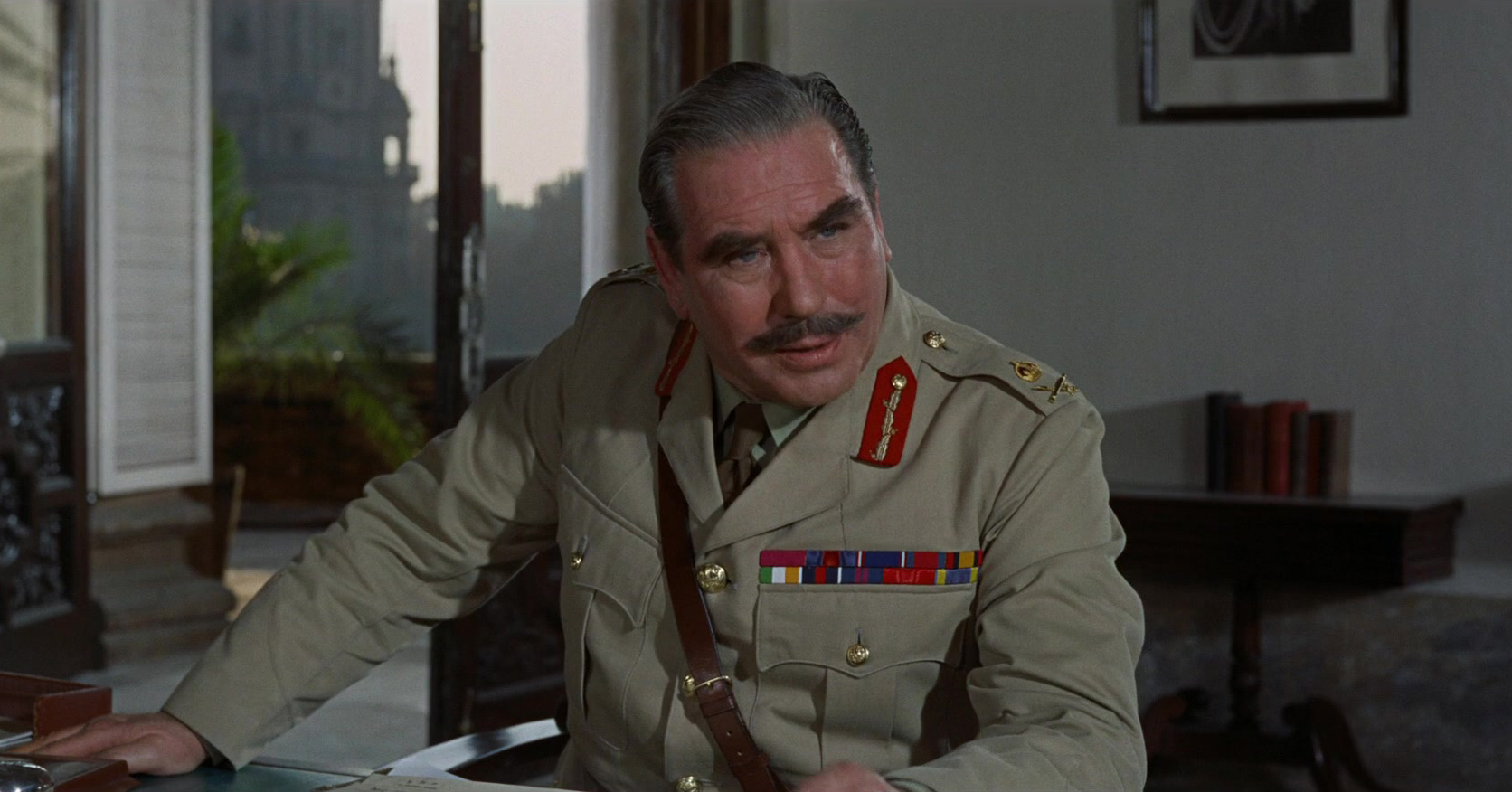 Lawrence-of-Arabia-1962-still-1726071429568-5.jpg